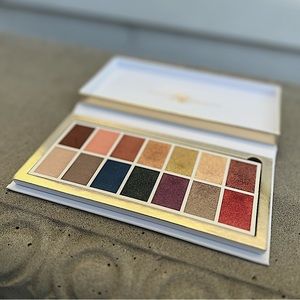 KVD VEGAN BEAUTY “Edge of Reality” Eyeshadow Palette | BRAND NEW, NEVER USED